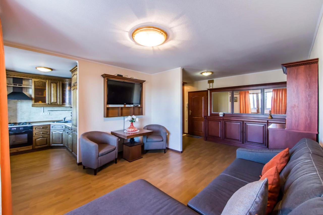 Two-Room Apartments On Maidan Nezavisimosti Kiev Exterior foto